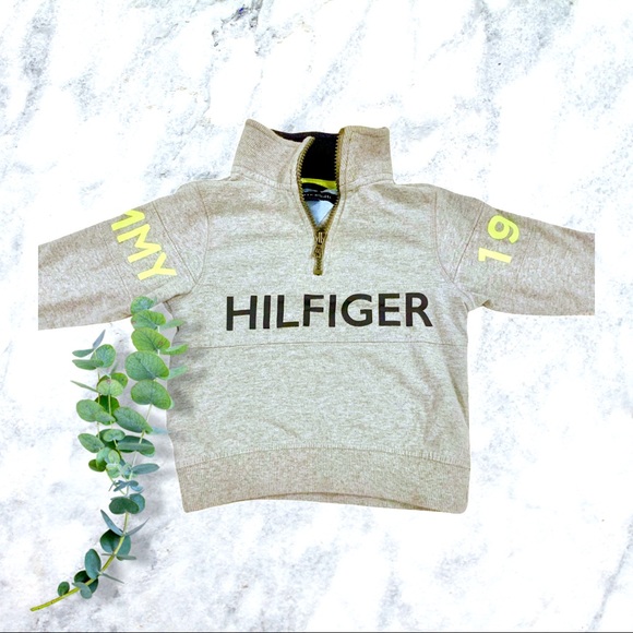 Tommy Hilfiger zip up collar sweater - Picture 1 of 2